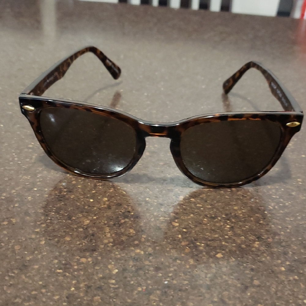 Lucky Brand Twilight Square Sunglasses Brown Tortoise Frame Brown Lens 52mm